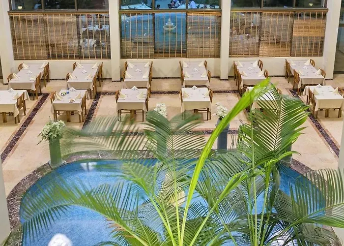 Oezkaymak Incekum Hotel
