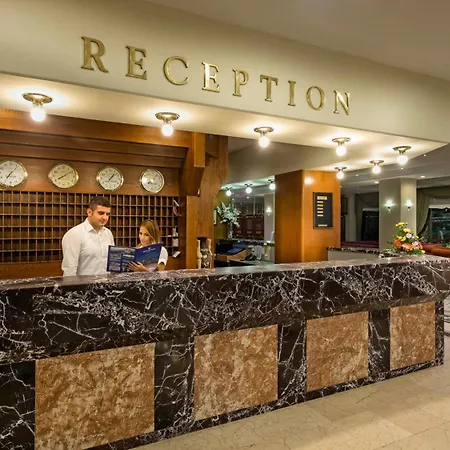 Hotel Oezkaymak Incekum 5*